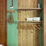 Hostel Gayb-i , 12 Years Old - Free Access To