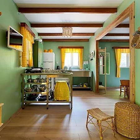 Hostel Gayb-i , 12 Years Old - Free Access To *